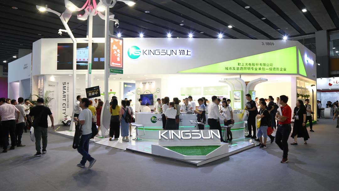 14085392_1694413351 14085392_1694413351.jpg